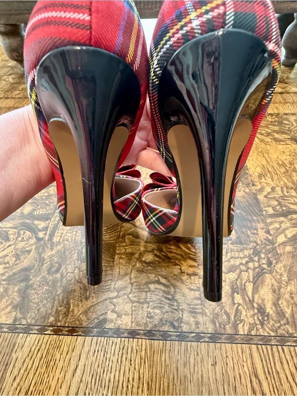 Betsey Johnson Prince d’Orsay in Red Plaid Pointed Toe w/Bow - Picture 6 of 7